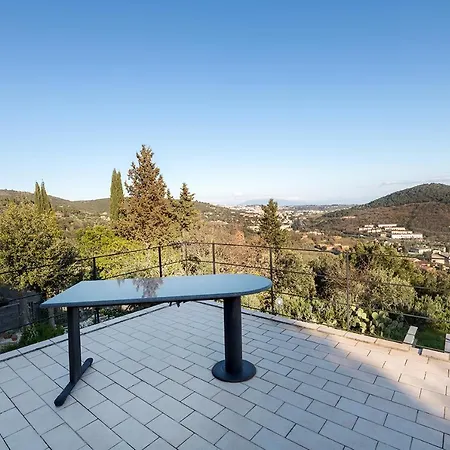 Panoramica Su Con Parcheggio Privato